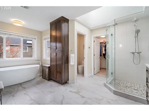14153 Edenberry Drive Lake Oswego OR 97035