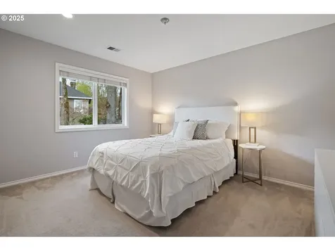 14153 Edenberry Drive Lake Oswego OR 97035
