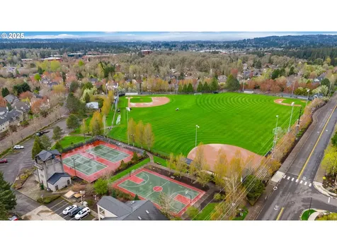 14153 Edenberry Drive Lake Oswego OR 97035