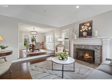 14153 Edenberry Drive Lake Oswego OR 97035