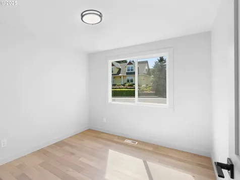 1925 Hillhouse Drive West Linn OR 97068