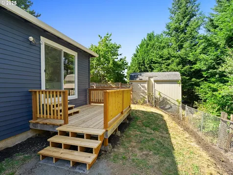 1925 Hillhouse Drive West Linn OR 97068