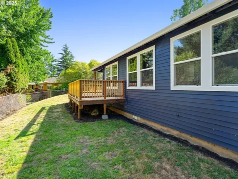 1925 Hillhouse Drive West Linn OR 97068