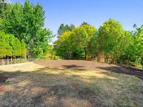 1925 Hillhouse Drive West Linn OR 97068