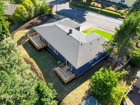 1925 Hillhouse Drive West Linn OR 97068