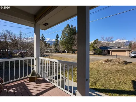 612 N Mill Street Joseph OR 97846