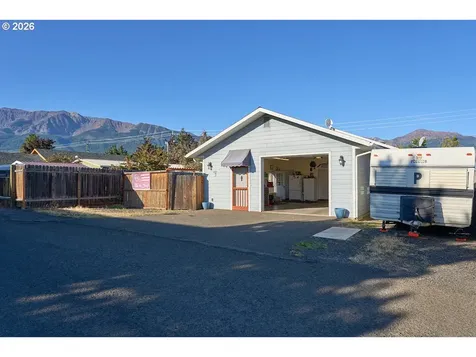 612 N Mill Street Joseph OR 97846