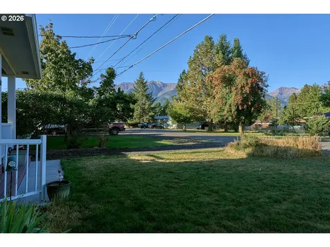 612 N Mill Street Joseph OR 97846