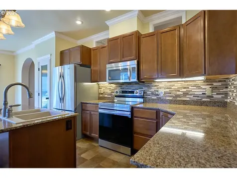 612 N Mill Street Joseph OR 97846