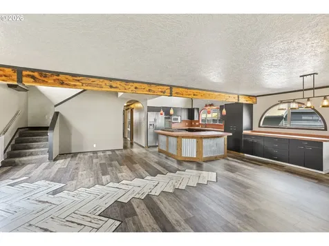 2039 N Jantzen Avenue Portland OR 97217