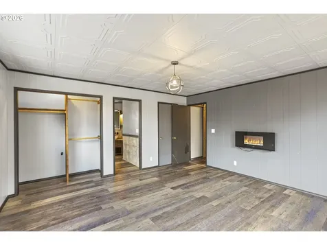 2039 N Jantzen Avenue Portland OR 97217
