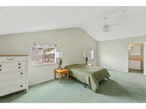 2039 N Jantzen Avenue Portland OR 97217