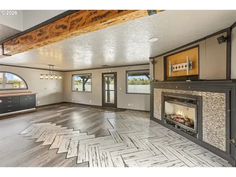 2039 N Jantzen Avenue Portland OR 97217