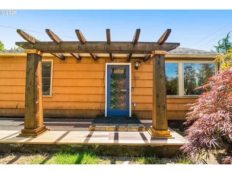 4836 SW Coronado Street Portland OR 97219