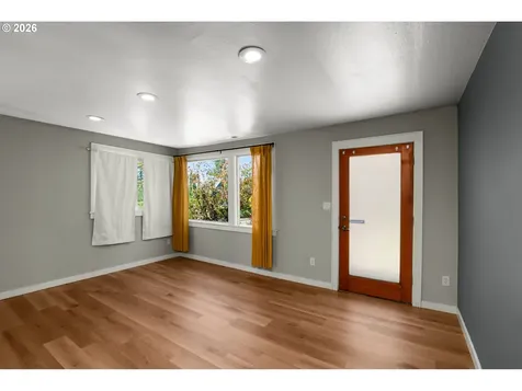 4836 SW Coronado Street Portland OR 97219