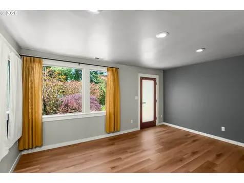 4836 SW Coronado Street Portland OR 97219