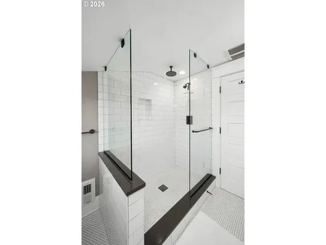 840 NW Summit Avenue Portland OR 97210