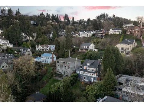 840 NW Summit Avenue Portland OR 97210