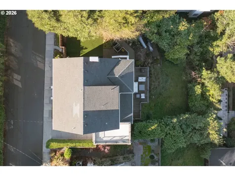 840 NW Summit Avenue Portland OR 97210