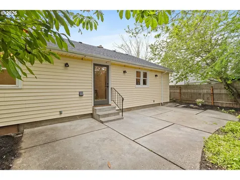 7944 N Chase Avenue Portland OR 97217