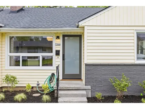 7944 N Chase Avenue Portland OR 97217