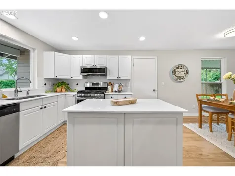 3360 NW 178th Avenue Portland OR 97229