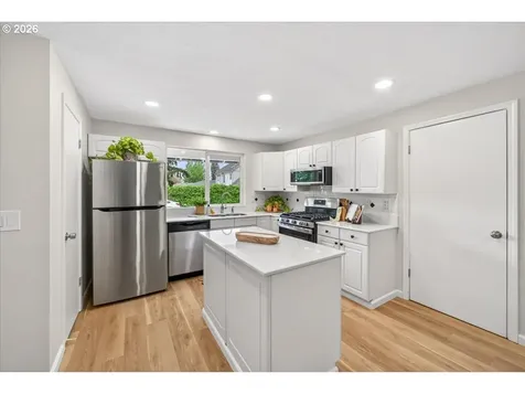 3360 NW 178th Avenue Portland OR 97229
