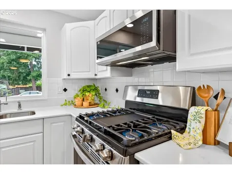 3360 NW 178th Avenue Portland OR 97229