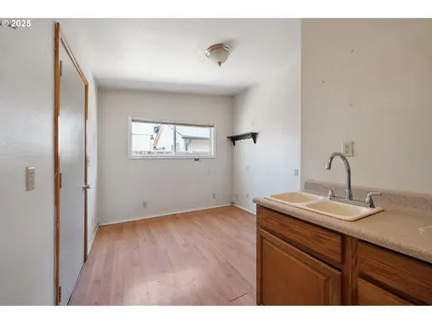 241 NW Wade Street Estacada OR 97023