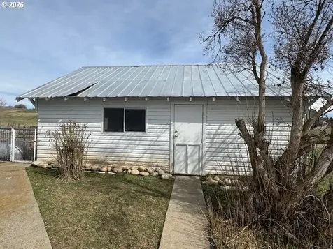 38901 Highway 86 Richland OR 97870