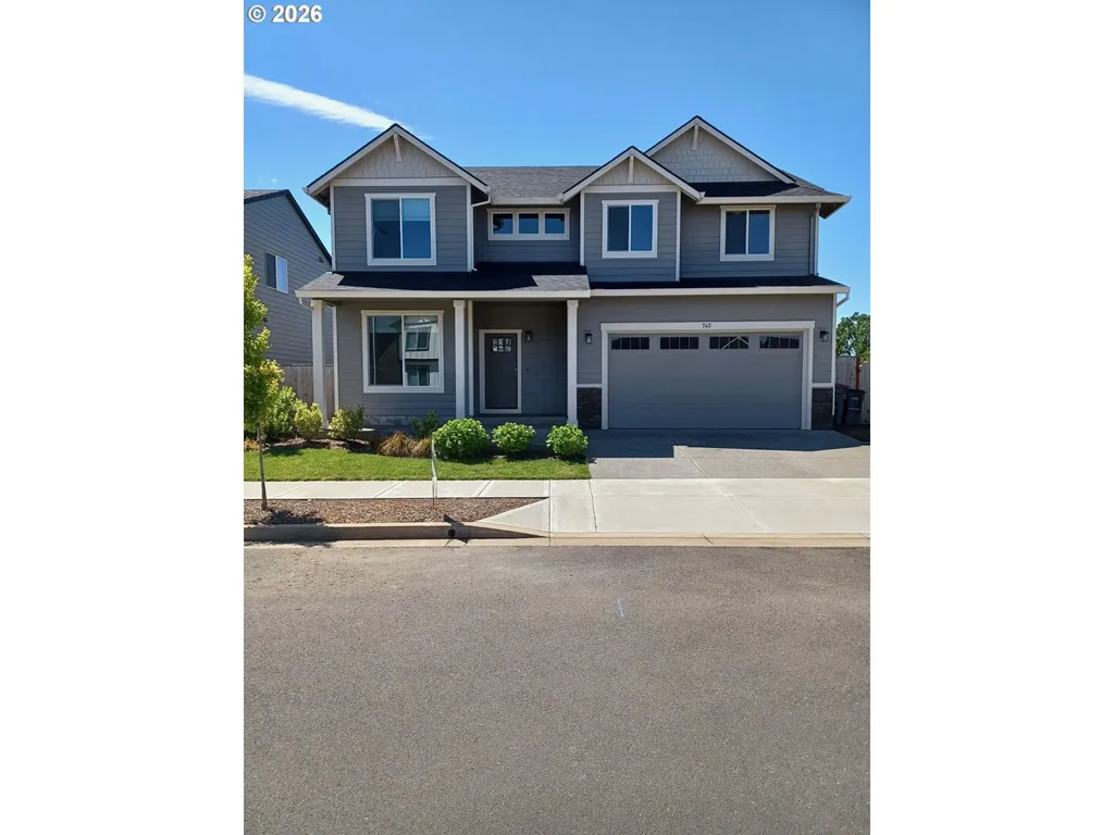 745 E Wilson Street Carlton OR 97111