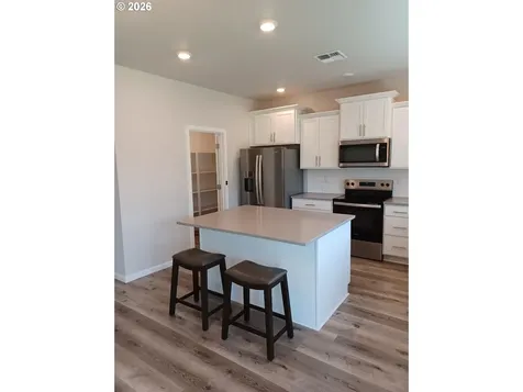 745 E Wilson Street Carlton OR 97111