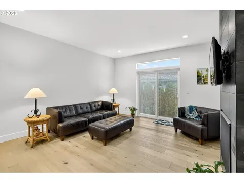 2911 N Willis Boulevard Portland OR 97217