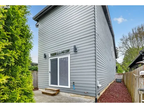 2911 N Willis Boulevard Portland OR 97217