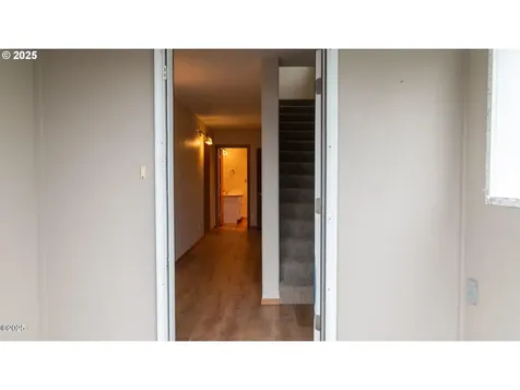 203 SE Surf Avenue Lincoln City OR 97367