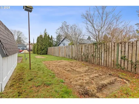 3210 NE 2nd Court Gresham OR 97030