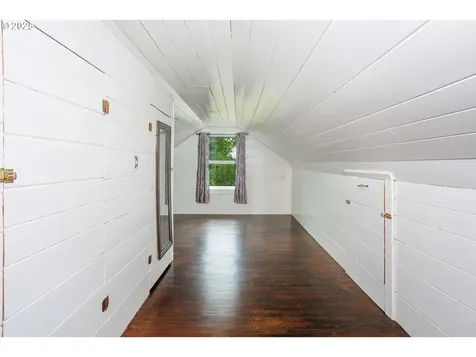 15237 E Burnside Street Portland OR 97233