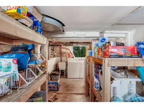 15237 E Burnside Street Portland OR 97233