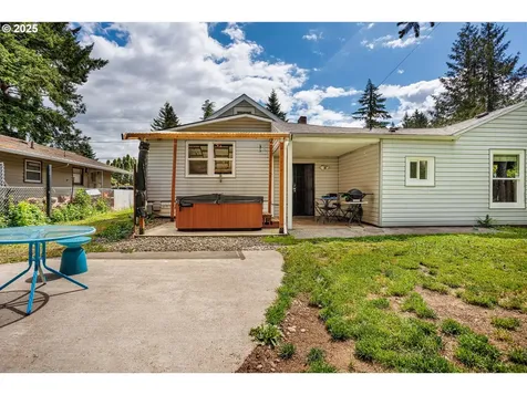 15237 E Burnside Street Portland OR 97233