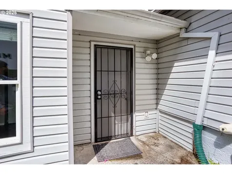 15237 E Burnside Street Portland OR 97233