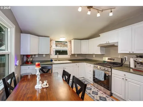 15237 E Burnside Street Portland OR 97233
