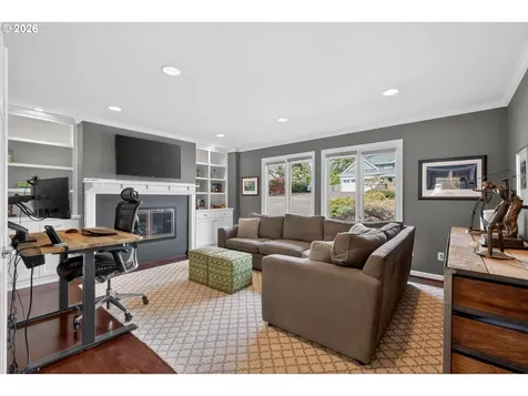 1414 Country Commons Lake Oswego OR 97034