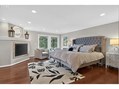 1414 Country Commons Lake Oswego OR 97034