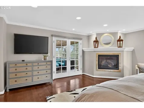 1414 Country Commons Lake Oswego OR 97034
