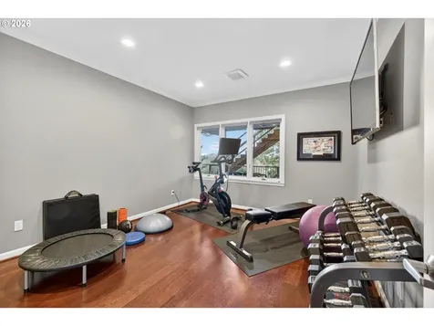 1414 Country Commons Lake Oswego OR 97034
