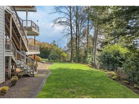 1414 Country Commons Lake Oswego OR 97034