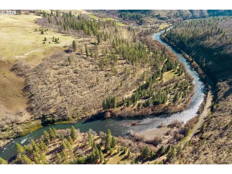 Highway 142 Klickitat WA 98628