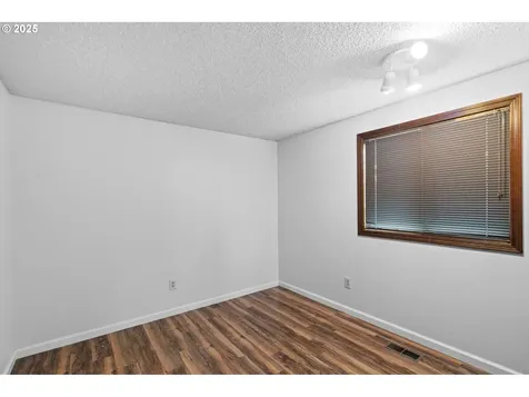 15040 SW 92nd Avenue Portland OR 97224