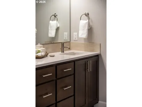 12300 NE 56th Avenue Vancouver WA 98686
