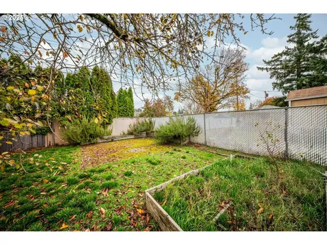 850 SE 169th Drive Portland OR 97233